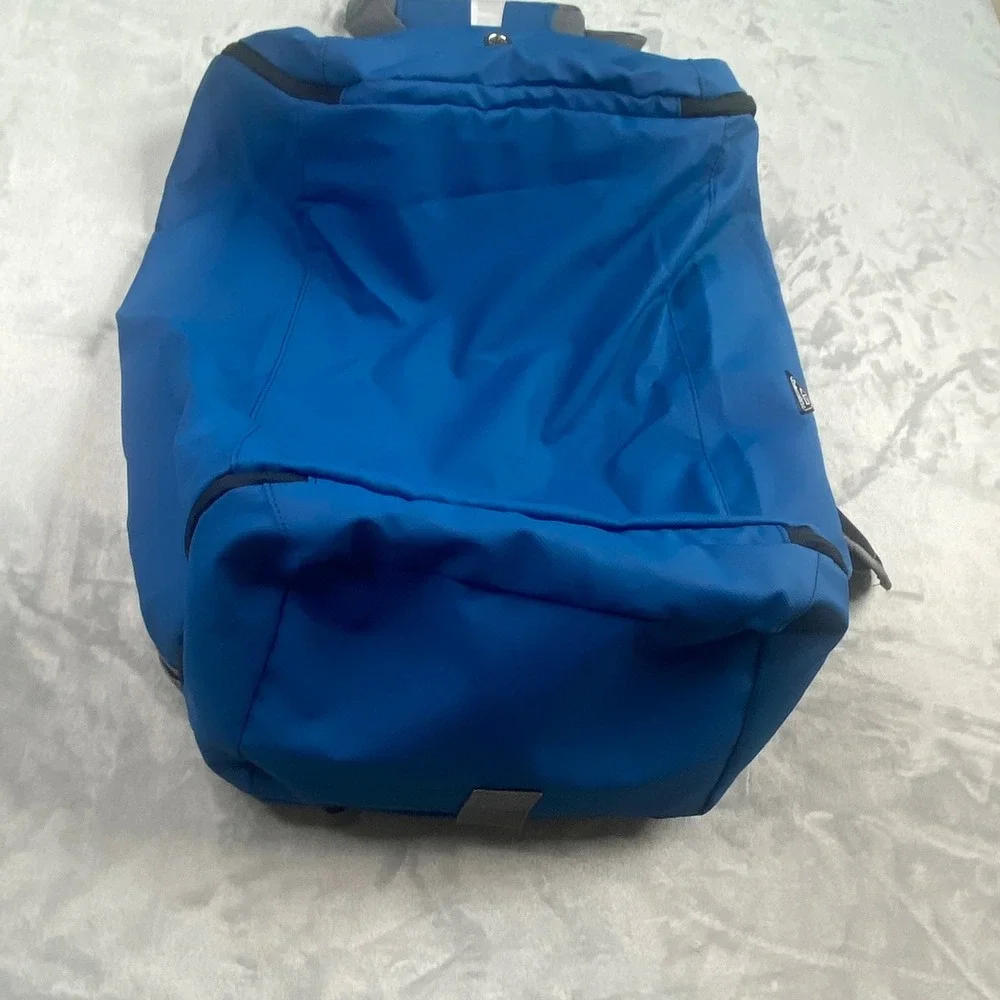 Haimont Blue Convertible Travel Duffel Backpack Water Resistant 40L Gym Bag NWT